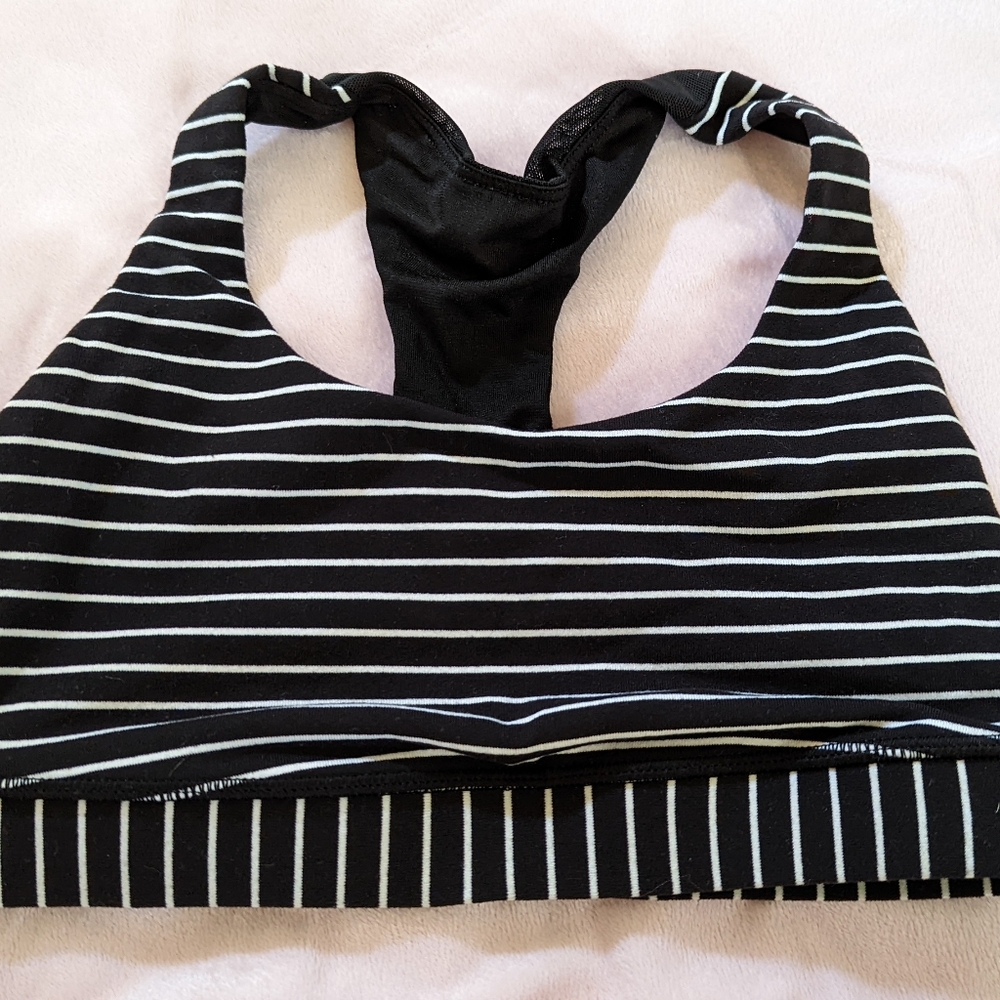 Lululemon high impact bra black